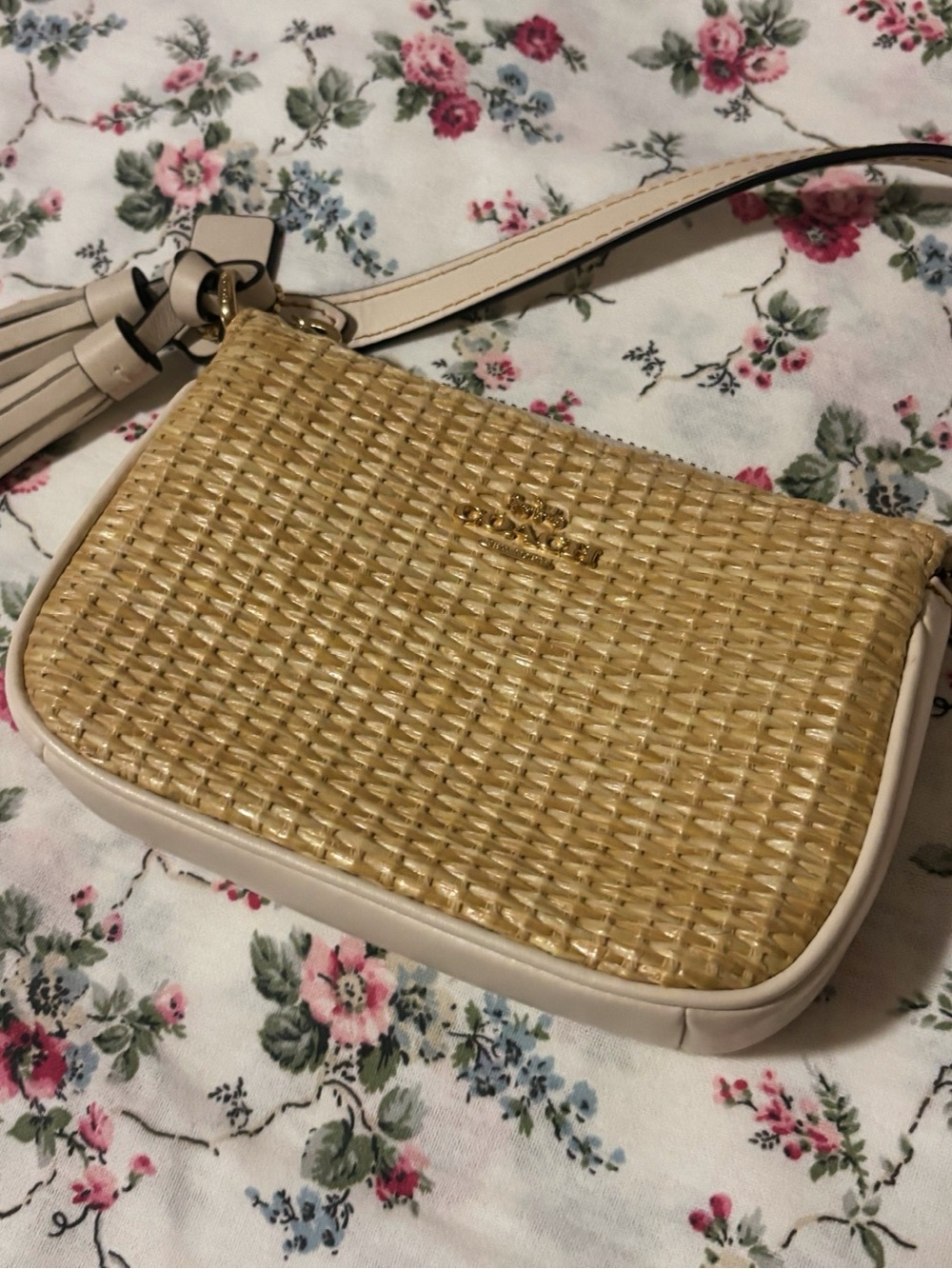 coach straw & leather wristlet